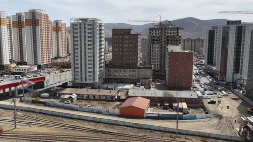 Алтай хотхоны уулзвараас Нарны хороолол хүртэлх 680 метр авто замын ажлын явц 67 хувьтай байна